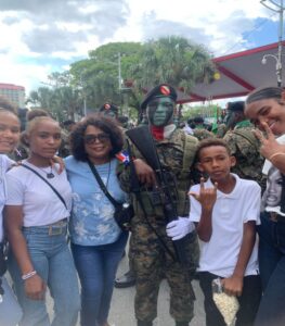 Excursión al Desfile Miliar en Santo Domingo