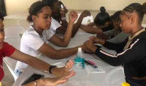 Culminación del Taller «Manicura y Pedicuría Básica para Jóvenes y Adolescentes»